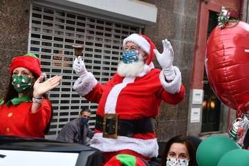 La caravana de Papá Noel inunda Telde de magia y alegría/Francisco Javier Santana.